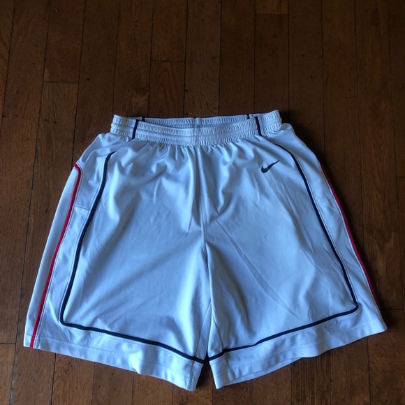 Vintage Nike UCONN Shorts - Picture 1 of 2